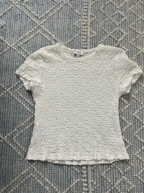CeCe White Textured Crinkle Short Sleeve Top